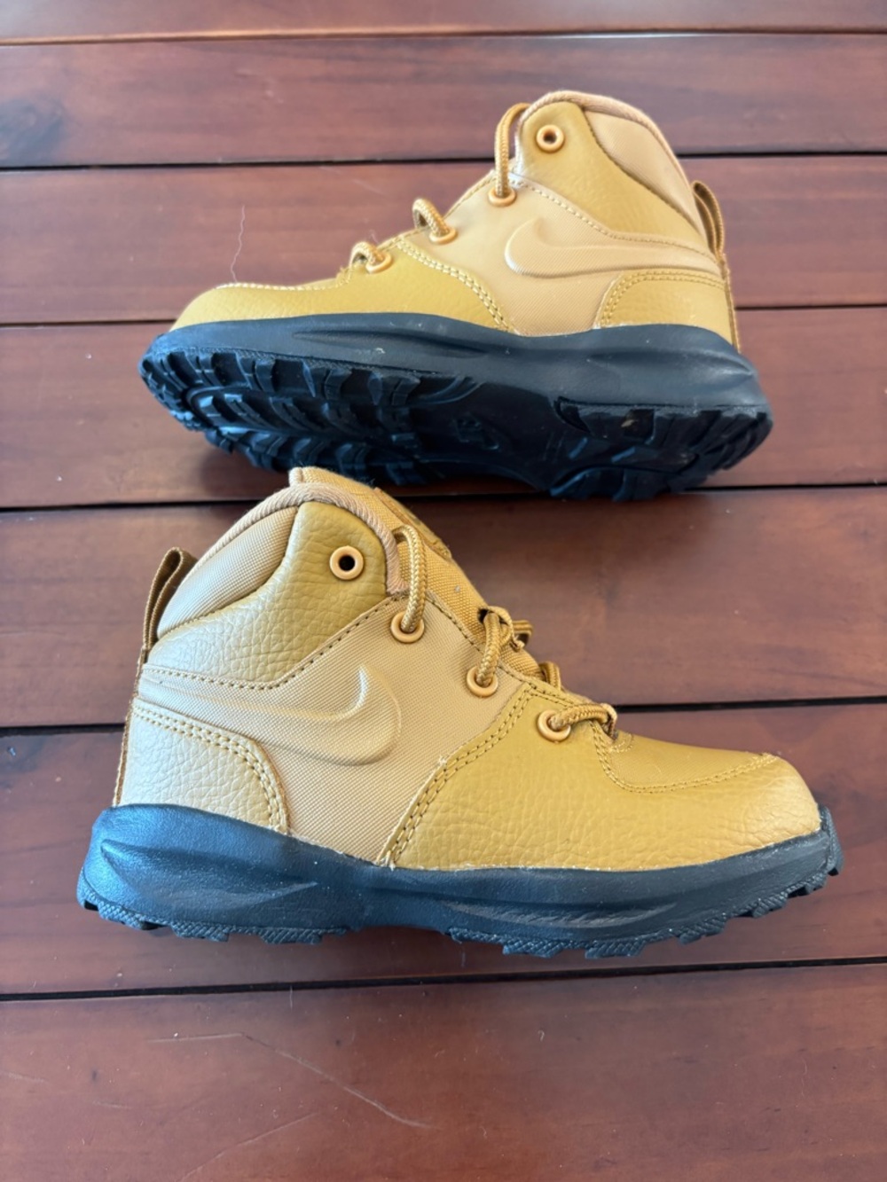 Boys Nike Boots
